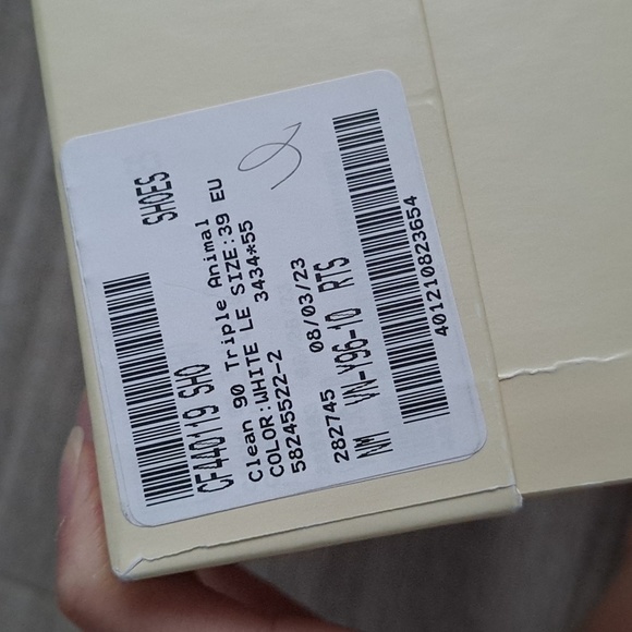 NIB Axel Arigato Clean 90 Sneakers - Picture 2 of 16